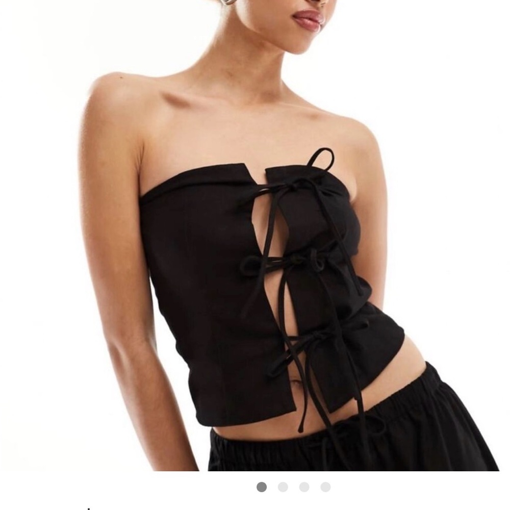 NWT Lioness Black Strapless Tie-Front Top